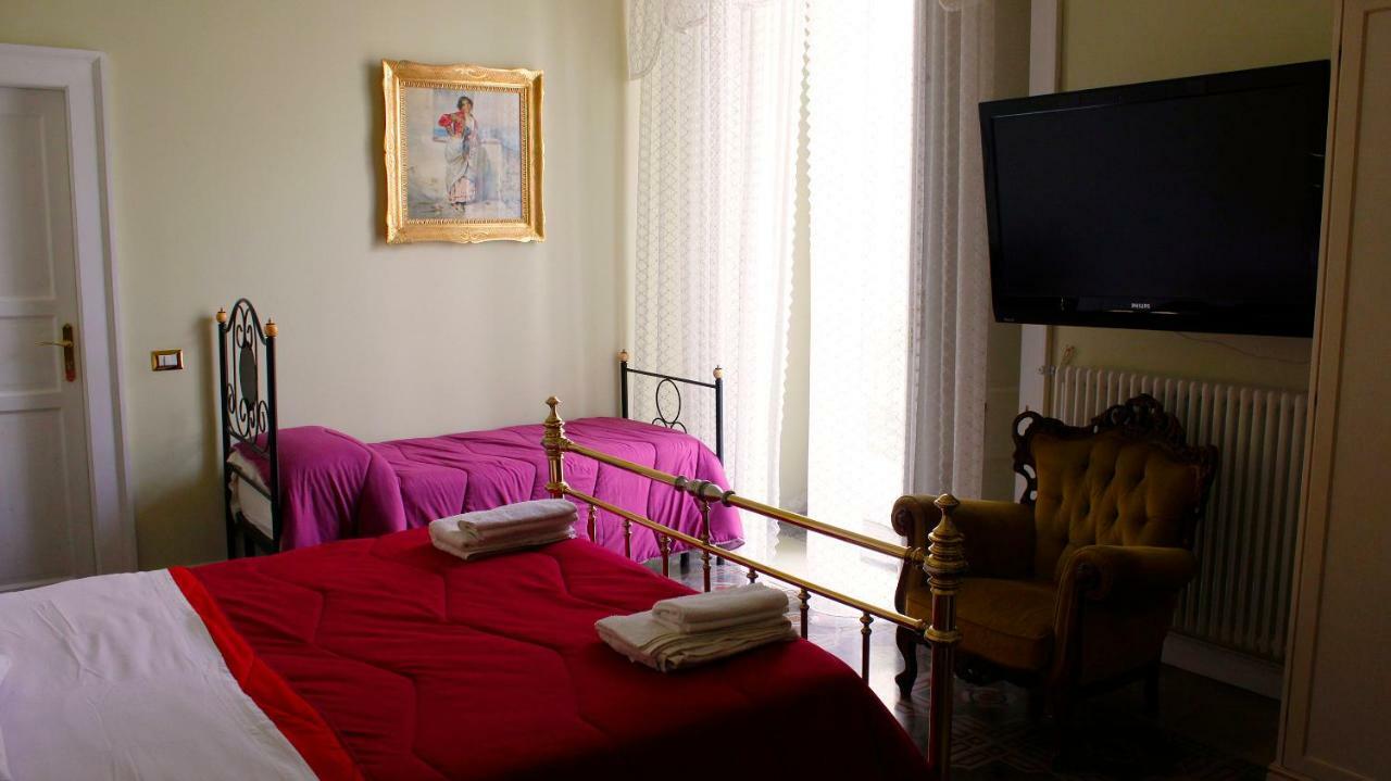 Oro Di Napoli Luxury Bed & Breakfast Exterior foto