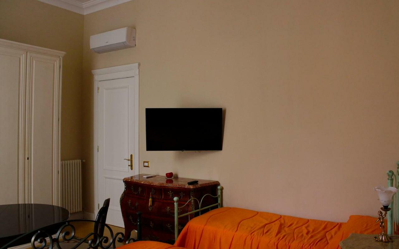 Oro Di Napoli Luxury Bed & Breakfast Exterior foto